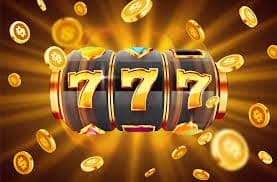 Myanmar ကစားသမား မိုဘိုင်းဖုန်းမှ ဘောလုံး Bet ကပ်နေသည့် မြင်ကွင်း